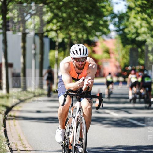 09.08.2026 - GEWOBA Citytriathlon Bremen Michael Burmester http://msf.ph/oto/9942925 09.08.2026 14:37:17 Radfahren 10, 58, 87, 172, 300, 316, 369, 385, 448 meine-sportfotos.de