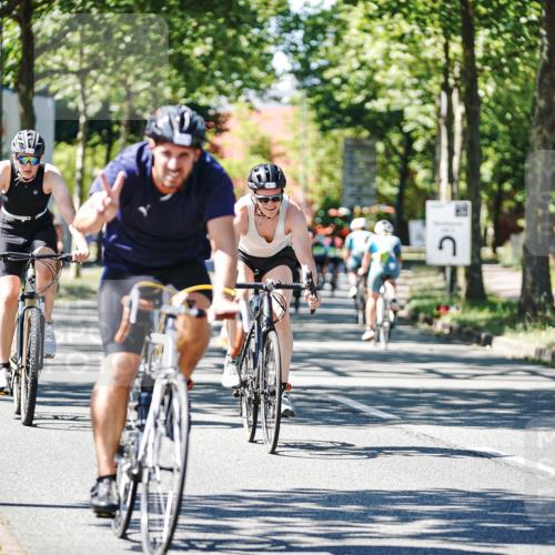 09.08.2026 - GEWOBA Citytriathlon Bremen Michael Burmester http://msf.ph/oto/9942931 09.08.2026 14:37:21 Radfahren 10, 58, 87, 172, 300, 316, 369, 385, 448 meine-sportfotos.de