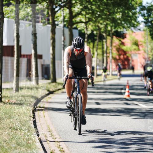 09.08.2026 - GEWOBA Citytriathlon Bremen Michael Burmester http://msf.ph/oto/9942935 09.08.2026 14:37:24 Radfahren 10, 58, 87, 172, 300, 305, 316, 369, 385 meine-sportfotos.de