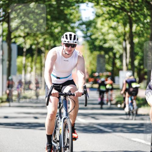09.08.2026 - GEWOBA Citytriathlon Bremen Michael Burmester http://msf.ph/oto/9942966 09.08.2026 14:37:50 Radfahren 42, 202, 242, 292, 341, 390, 398, 400, 410, 450, 487 meine-sportfotos.de