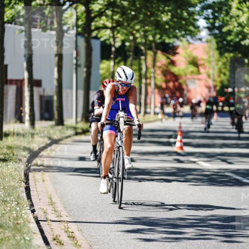 09.08.2026 - GEWOBA Citytriathlon Bremen Michael Burmester http://msf.ph/oto/9942970 09.08.2026 14:37:54 Radfahren 42, 193, 202, 242, 280, 292, 335, 341, 390, 398, 400, 410, 434, 450, 485 meine-sportfotos.de