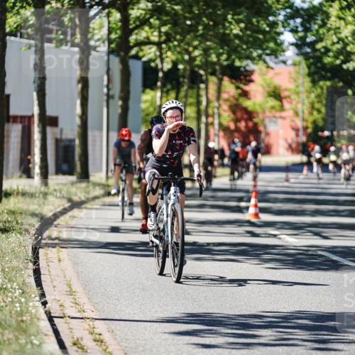 09.08.2026 - GEWOBA Citytriathlon Bremen Michael Burmester http://msf.ph/oto/9942975 09.08.2026 14:37:57 Radfahren 42, 193, 202, 242, 280, 292, 306, 335, 341, 344, 390, 398, 400, 410, 434, 450, 454, 485, 521, 522 meine-sportfotos.de