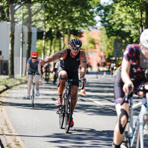 09.08.2026 - GEWOBA Citytriathlon Bremen Michael Burmester http://msf.ph/oto/9942978 09.08.2026 14:37:58 Radfahren 193, 202, 221, 242, 280, 292, 293, 306, 335, 341, 344, 390, 398, 400, 410, 434, 450, 454, 485, 521, 522 meine-sportfotos.de