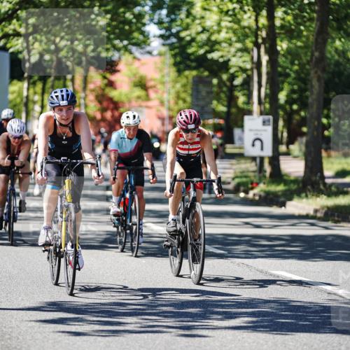 09.08.2026 - GEWOBA Citytriathlon Bremen Michael Burmester http://msf.ph/oto/9942988 09.08.2026 14:38:02 Radfahren 193, 202, 221, 266, 280, 292, 293, 306, 319, 335, 341, 344, 398, 410, 434, 454, 485, 521, 522 meine-sportfotos.de