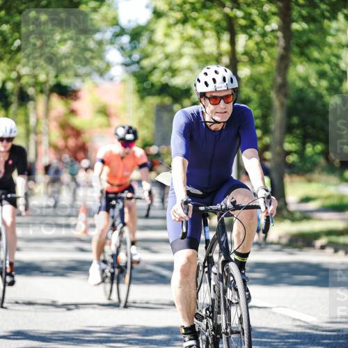 09.08.2026 - GEWOBA Citytriathlon Bremen Michael Burmester http://msf.ph/oto/9942992 09.08.2026 14:38:04 Radfahren 193, 202, 221, 266, 280, 292, 293, 297, 306, 314, 319, 330, 335, 341, 344, 398, 410, 434, 454, 485, 521, 522 meine-sportfotos.de