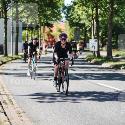 09.08.2026 - GEWOBA Citytriathlon Bremen Michael Burmester http://msf.ph/oto/9943026 09.08.2026 14:38:22 Radfahren 173, 190, 249, 277, 289, 297, 314, 324, 330, 352, 402, 417, 431 meine-sportfotos.de