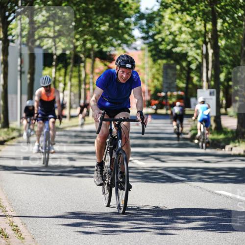 09.08.2026 - GEWOBA Citytriathlon Bremen Michael Burmester http://msf.ph/oto/9943033 09.08.2026 14:38:26 Radfahren 173, 190, 249, 277, 289, 324, 352, 402, 417, 431 meine-sportfotos.de