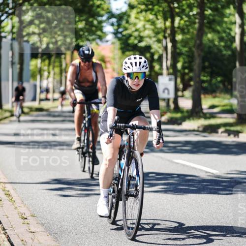09.08.2026 - GEWOBA Citytriathlon Bremen Michael Burmester http://msf.ph/oto/9943040 09.08.2026 14:38:29 Radfahren 173, 190, 216, 222, 227, 249, 276, 277, 289, 320, 352, 402, 417, 431 meine-sportfotos.de