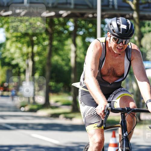 09.08.2026 - GEWOBA Citytriathlon Bremen Michael Burmester http://msf.ph/oto/9943045 09.08.2026 14:38:30 Radfahren 173, 190, 216, 222, 227, 249, 276, 289, 320, 352, 402, 417, 431 meine-sportfotos.de
