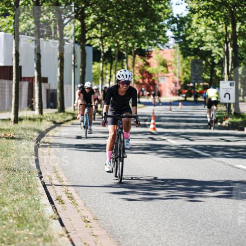 09.08.2026 - GEWOBA Citytriathlon Bremen Michael Burmester http://msf.ph/oto/9943050 09.08.2026 14:38:36 Radfahren 216, 222, 227, 249, 253, 273, 276, 320, 352, 417, 431 meine-sportfotos.de
