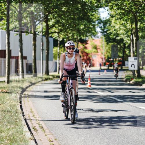 09.08.2026 - GEWOBA Citytriathlon Bremen Michael Burmester http://msf.ph/oto/9943060 09.08.2026 14:38:40 Radfahren 210, 216, 222, 227, 249, 253, 273, 276, 320, 352, 417 meine-sportfotos.de