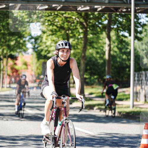 09.08.2026 - GEWOBA Citytriathlon Bremen Michael Burmester http://msf.ph/oto/9943069 09.08.2026 14:38:48 Radfahren 210, 216, 222, 227, 253, 273, 276, 310, 347 meine-sportfotos.de