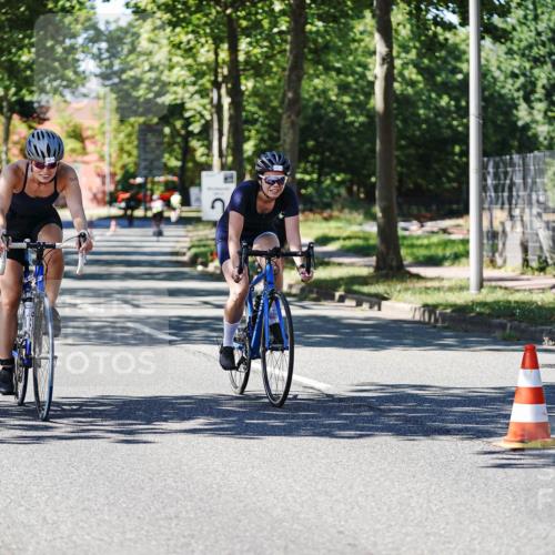 09.08.2026 - GEWOBA Citytriathlon Bremen Michael Burmester http://msf.ph/oto/9943071 09.08.2026 14:38:49 Radfahren 210, 216, 227, 253, 273, 276, 310, 347 meine-sportfotos.de