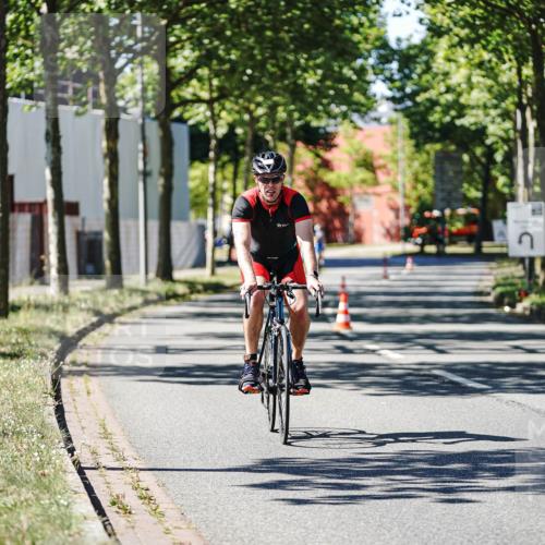09.08.2026 - GEWOBA Citytriathlon Bremen Michael Burmester http://msf.ph/oto/9943081 09.08.2026 14:39:04 Radfahren 196, 326, 347, 384, 438 meine-sportfotos.de