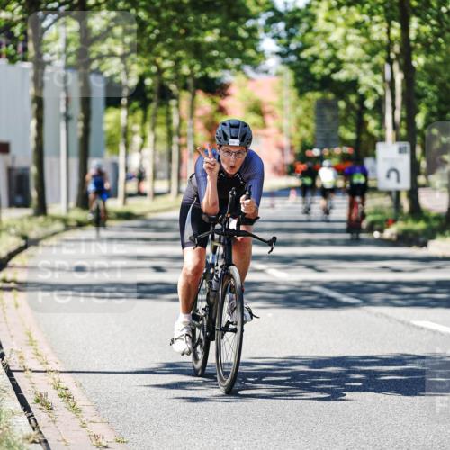 09.08.2026 - GEWOBA Citytriathlon Bremen Michael Burmester http://msf.ph/oto/9943087 09.08.2026 14:39:09 Radfahren 196, 326, 384, 438 meine-sportfotos.de
