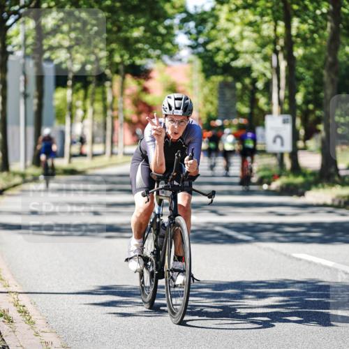 09.08.2026 - GEWOBA Citytriathlon Bremen Michael Burmester http://msf.ph/oto/9943088 09.08.2026 14:39:09 Radfahren 196, 326, 384, 438 meine-sportfotos.de