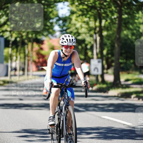 09.08.2026 - GEWOBA Citytriathlon Bremen Michael Burmester http://msf.ph/oto/9943094 09.08.2026 14:39:13 Radfahren 196, 326, 384, 438 meine-sportfotos.de