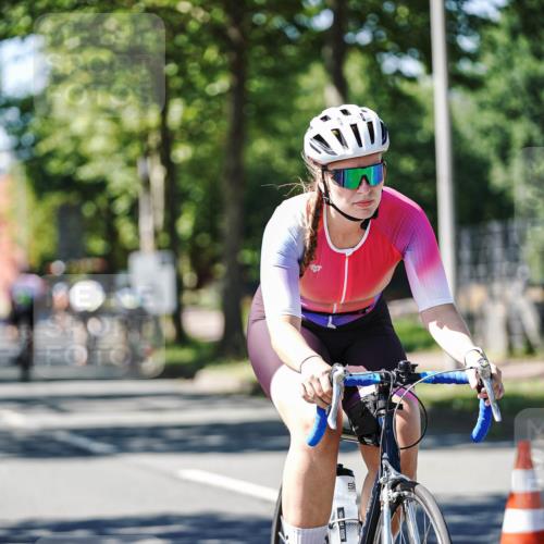 09.08.2026 - GEWOBA Citytriathlon Bremen Michael Burmester http://msf.ph/oto/9943104 09.08.2026 14:39:35 Radfahren 61, 106, 239, 340 meine-sportfotos.de