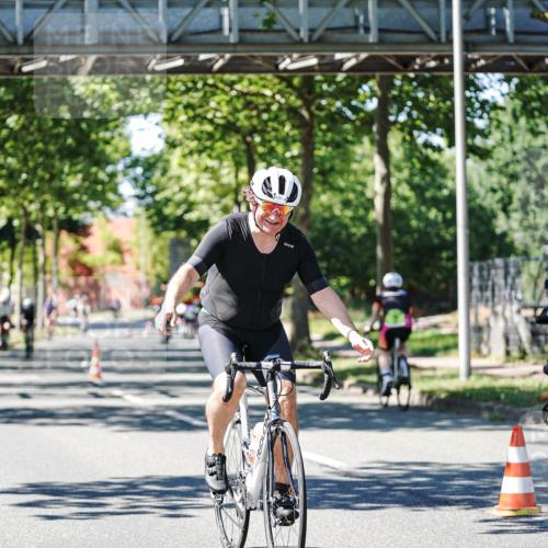 09.08.2026 - GEWOBA Citytriathlon Bremen Michael Burmester http://msf.ph/oto/9943114 09.08.2026 14:39:49 Radfahren 234, 258, 340, 391, 393, 413, 423 meine-sportfotos.de