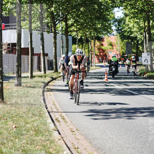 09.08.2026 - GEWOBA Citytriathlon Bremen Michael Burmester http://msf.ph/oto/9943117 09.08.2026 14:39:52 Radfahren 234, 258, 391, 393, 413, 423 meine-sportfotos.de