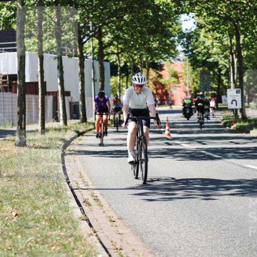 09.08.2026 - GEWOBA Citytriathlon Bremen Michael Burmester http://msf.ph/oto/9943122 09.08.2026 14:39:55 Radfahren 234, 258, 391, 393, 413, 423, 479 meine-sportfotos.de