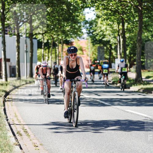 09.08.2026 - GEWOBA Citytriathlon Bremen Michael Burmester http://msf.ph/oto/9943132 09.08.2026 14:40:10 Radfahren 101, 237, 238, 261, 282, 338, 412, 440, 479, 482 meine-sportfotos.de