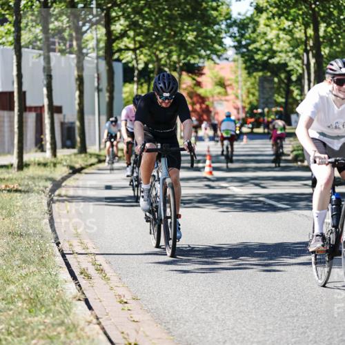 09.08.2026 - GEWOBA Citytriathlon Bremen Michael Burmester http://msf.ph/oto/9943152 09.08.2026 14:40:22 Radfahren 88, 101, 204, 224, 238, 244, 338, 388, 412, 440, 449, 456, 482 meine-sportfotos.de