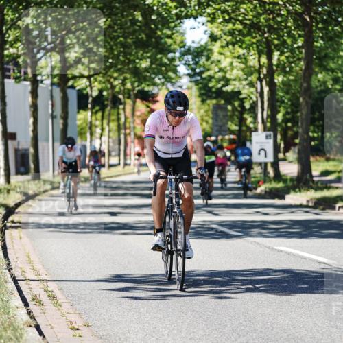 09.08.2026 - GEWOBA Citytriathlon Bremen Michael Burmester http://msf.ph/oto/9943155 09.08.2026 14:40:23 Radfahren 88, 101, 197, 204, 224, 238, 244, 338, 388, 412, 440, 449, 456, 482 meine-sportfotos.de