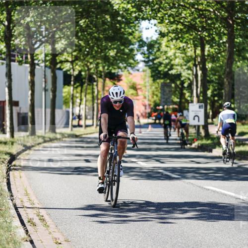 09.08.2026 - GEWOBA Citytriathlon Bremen Michael Burmester http://msf.ph/oto/9943181 09.08.2026 14:40:37 Radfahren 18, 197, 204, 224, 244, 250, 358, 415, 449, 456, 508 meine-sportfotos.de