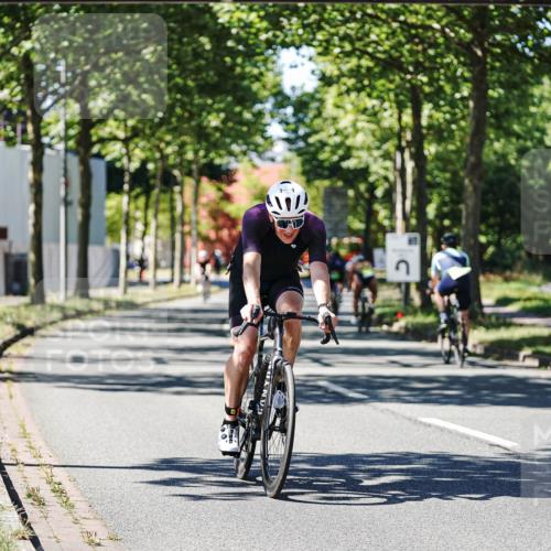09.08.2026 - GEWOBA Citytriathlon Bremen Michael Burmester http://msf.ph/oto/9943183 09.08.2026 14:40:37 Radfahren 18, 197, 204, 224, 244, 250, 358, 415, 449, 456, 508 meine-sportfotos.de