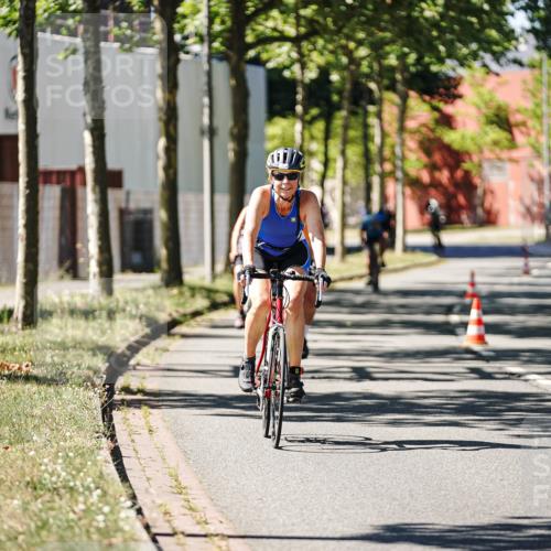 09.08.2026 - GEWOBA Citytriathlon Bremen Michael Burmester http://msf.ph/oto/9943187 09.08.2026 14:40:52 Radfahren 206, 405, 442, 493, 515 meine-sportfotos.de