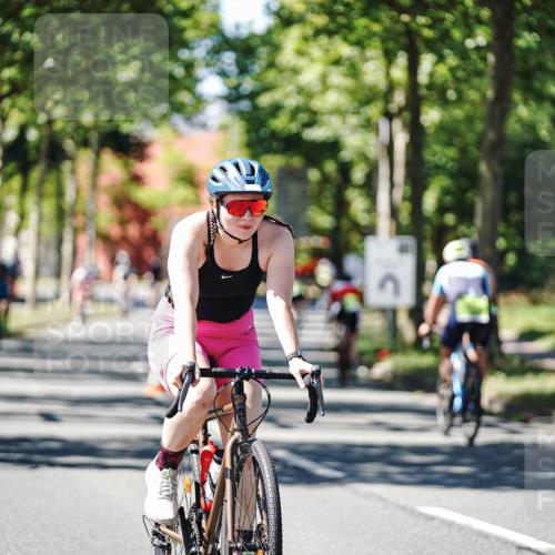 09.08.2026 - GEWOBA Citytriathlon Bremen Michael Burmester http://msf.ph/oto/9943213 09.08.2026 14:41:13 Radfahren 132, 199, 231, 264, 368, 372, 409, 422, 428, 501 meine-sportfotos.de