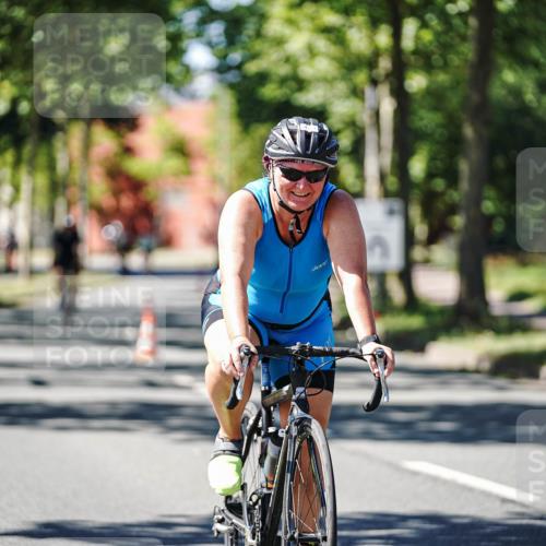 09.08.2026 - GEWOBA Citytriathlon Bremen Michael Burmester http://msf.ph/oto/9943218 09.08.2026 14:41:18 Radfahren 142, 199, 223, 231, 264, 368, 372, 422, 428, 501 meine-sportfotos.de