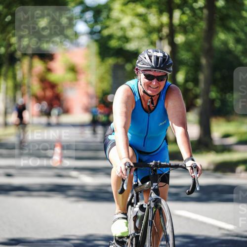 09.08.2026 - GEWOBA Citytriathlon Bremen Michael Burmester http://msf.ph/oto/9943219 09.08.2026 14:41:18 Radfahren 142, 199, 223, 231, 264, 368, 372, 422, 428, 501 meine-sportfotos.de