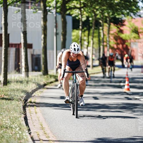 09.08.2026 - GEWOBA Citytriathlon Bremen Michael Burmester http://msf.ph/oto/9943231 09.08.2026 14:41:32 Radfahren 142, 213, 223, 230, 342, 435, 471 meine-sportfotos.de