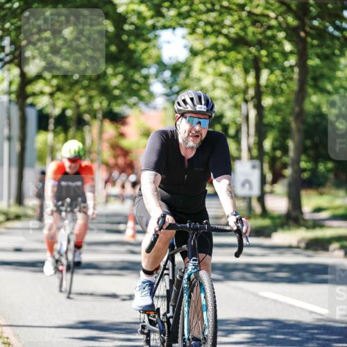 09.08.2026 - GEWOBA Citytriathlon Bremen Michael Burmester http://msf.ph/oto/9943245 09.08.2026 14:41:41 Radfahren 138, 212, 213, 230, 255, 311, 313, 342, 389, 394, 411, 419, 435, 471, 519 meine-sportfotos.de