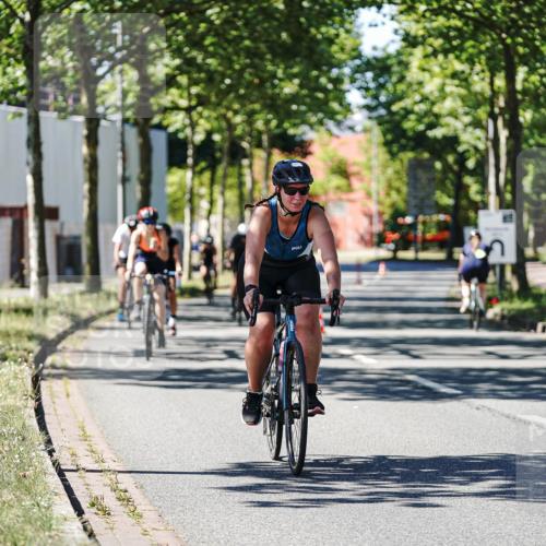 09.08.2026 - GEWOBA Citytriathlon Bremen Michael Burmester http://msf.ph/oto/9943250 09.08.2026 14:41:45 Radfahren 138, 212, 255, 311, 313, 389, 394, 411, 419, 435, 471, 519 meine-sportfotos.de