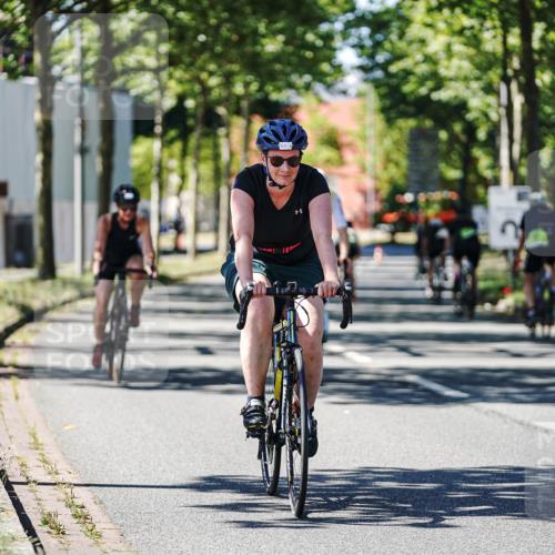09.08.2026 - GEWOBA Citytriathlon Bremen Michael Burmester http://msf.ph/oto/9943260 09.08.2026 14:41:49 Radfahren 138, 212, 255, 311, 313, 389, 394, 411, 419, 437, 519 meine-sportfotos.de