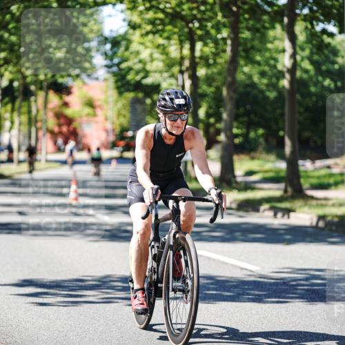 09.08.2026 - GEWOBA Citytriathlon Bremen Michael Burmester http://msf.ph/oto/9943262 09.08.2026 14:41:51 Radfahren 138, 212, 255, 262, 311, 313, 389, 394, 411, 419, 424, 437, 519 meine-sportfotos.de