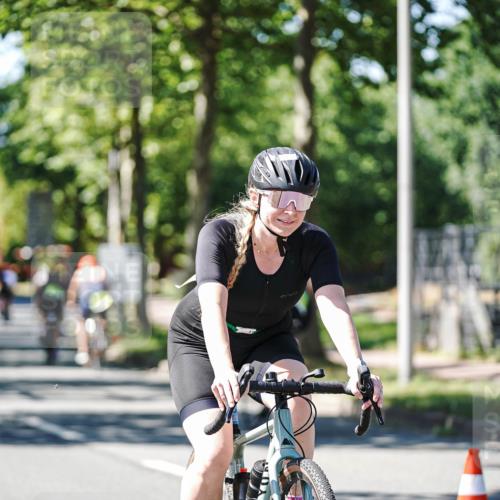09.08.2026 - GEWOBA Citytriathlon Bremen Michael Burmester http://msf.ph/oto/9943307 09.08.2026 14:42:45 Radfahren 195, 233, 268, 281, 348, 421 meine-sportfotos.de