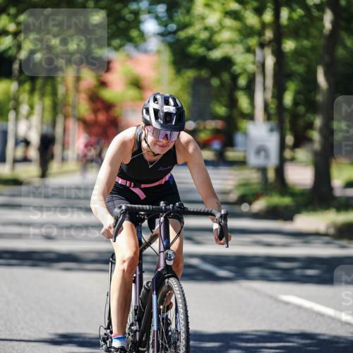 09.08.2026 - GEWOBA Citytriathlon Bremen Michael Burmester http://msf.ph/oto/9943378 09.08.2026 14:44:12 Radfahren 107, 209, 241, 303, 318, 502 meine-sportfotos.de
