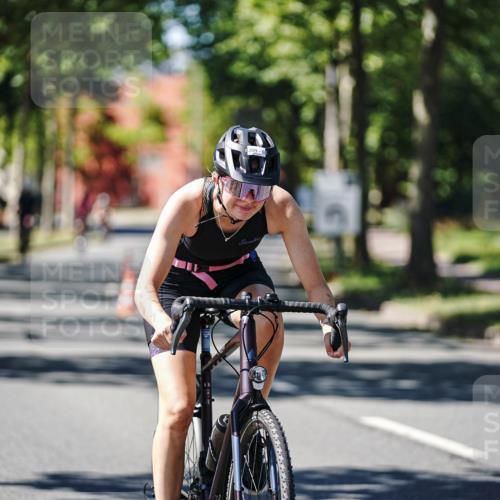 09.08.2026 - GEWOBA Citytriathlon Bremen Michael Burmester http://msf.ph/oto/9943379 09.08.2026 14:44:13 Radfahren 107, 209, 241, 303, 318, 478, 502 meine-sportfotos.de