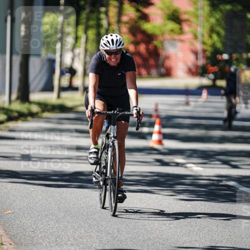 09.08.2026 - GEWOBA Citytriathlon Bremen Michael Burmester http://msf.ph/oto/9943395 09.08.2026 14:44:35 Radfahren 245, 495 meine-sportfotos.de