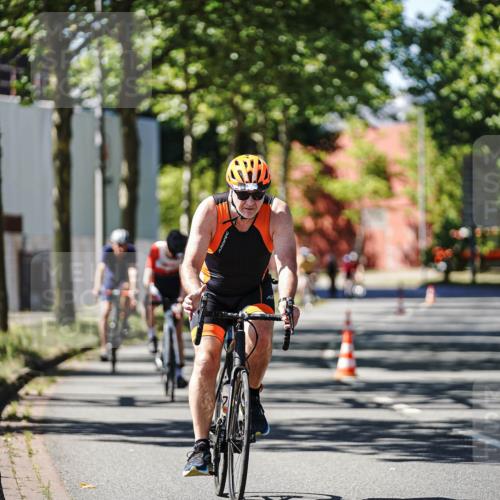 09.08.2026 - GEWOBA Citytriathlon Bremen Michael Burmester http://msf.ph/oto/9943436 09.08.2026 14:45:51 Radfahren 246, 248, 332, 367, 451, 460, 465, 496, 524 meine-sportfotos.de