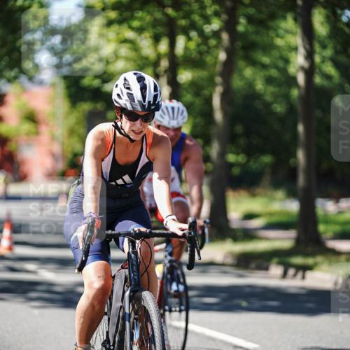 09.08.2026 - GEWOBA Citytriathlon Bremen Michael Burmester http://msf.ph/oto/9943482 09.08.2026 14:46:55 Radfahren 392, 414, 447, 464, 483, 488, 506 meine-sportfotos.de