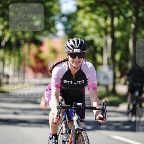09.08.2026 - GEWOBA Citytriathlon Bremen Michael Burmester http://msf.ph/oto/9943496 09.08.2026 14:47:18 Radfahren 167, 298 meine-sportfotos.de