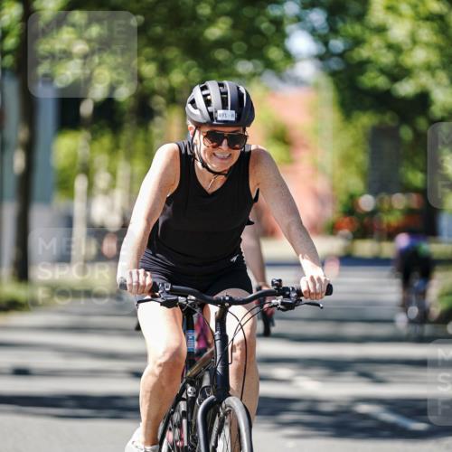 09.08.2026 - GEWOBA Citytriathlon Bremen Michael Burmester http://msf.ph/oto/9943506 09.08.2026 14:47:55 Radfahren 366, 491, 492 meine-sportfotos.de