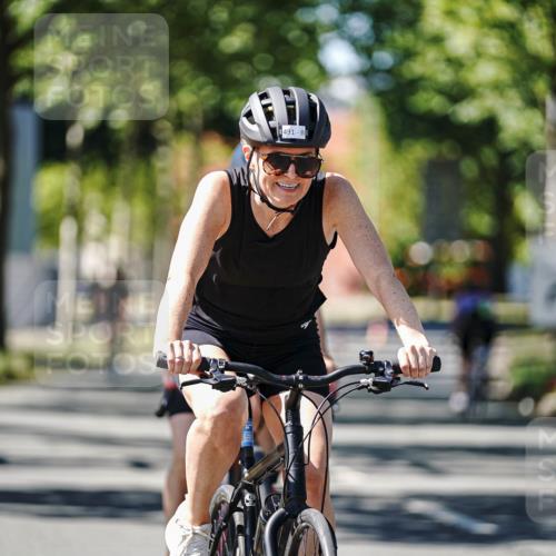 09.08.2026 - GEWOBA Citytriathlon Bremen Michael Burmester http://msf.ph/oto/9943507 09.08.2026 14:47:55 Radfahren 366, 491, 492 meine-sportfotos.de