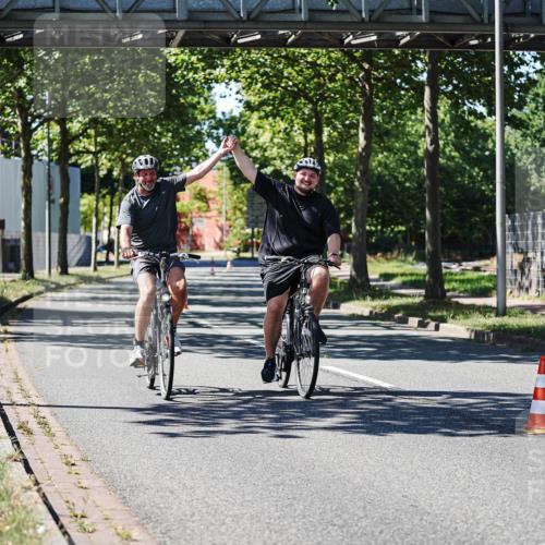 09.08.2026 - GEWOBA Citytriathlon Bremen Michael Burmester http://msf.ph/oto/9943594 09.08.2026 14:58:54 Radfahren 55, 444 meine-sportfotos.de