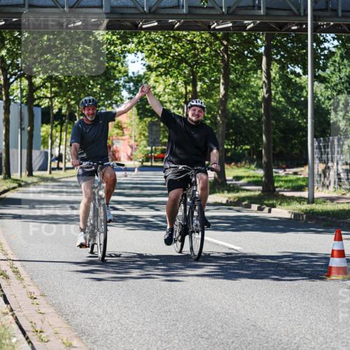 09.08.2026 - GEWOBA Citytriathlon Bremen Michael Burmester http://msf.ph/oto/9943595 09.08.2026 14:58:54 Radfahren 55, 444 meine-sportfotos.de
